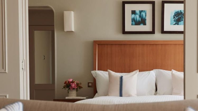 L'Horizon Beach Hotel & Spa Suite
