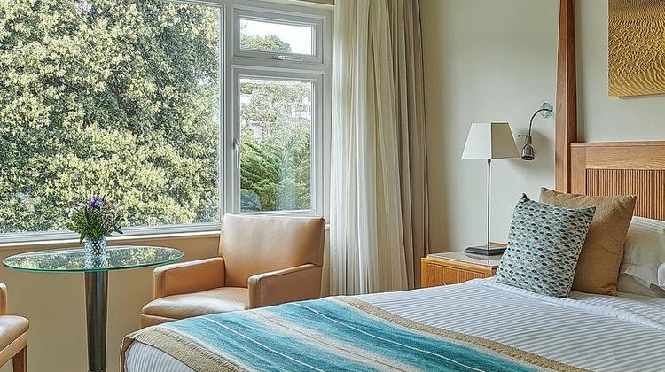 L'Horizon Beach Hotel & Spa Room