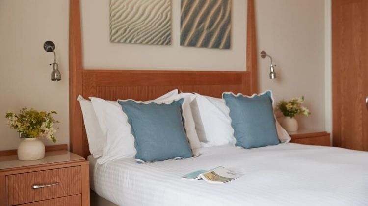 L'Horizon Beach Hotel & Spa Room