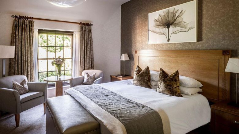 <b>Ettington Park Hotel, Warwickshire Room</b>. Images powered by <a href="https://iceportal.shijigroup.com/" title="IcePortal" target="_blank">IcePortal</a>.