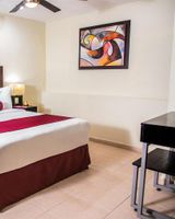 H177 Hotel Campeche