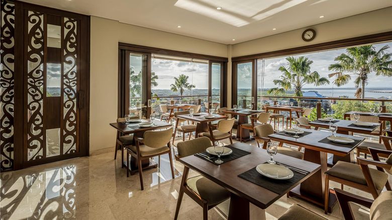 <b>Tanadewa Luxury Villas & Spa Restaurant</b>. Images powered by <a href="https://iceportal.shijigroup.com/" title="IcePortal" target="_blank">IcePortal</a>.