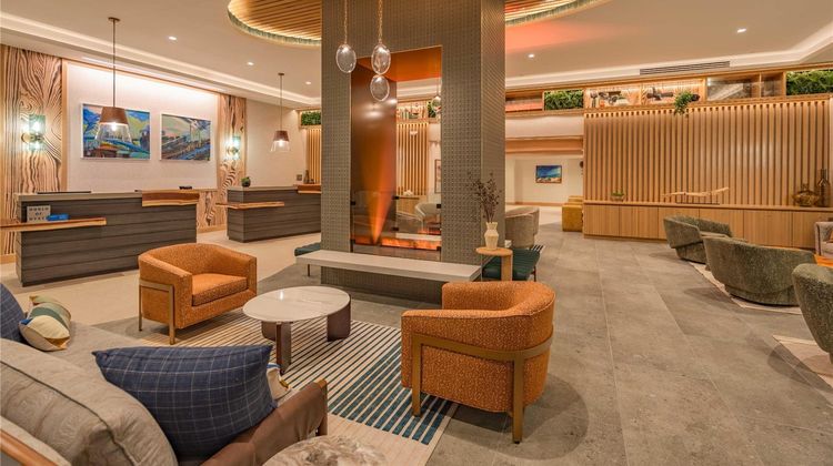 Hyatt House Portland Airport Lobby