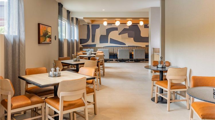Hyatt House Portland Airport Restaurant