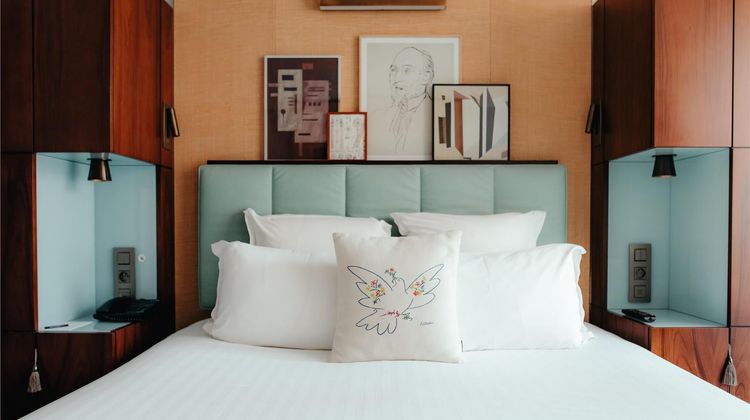 Hotel Eiffel Blomet Room