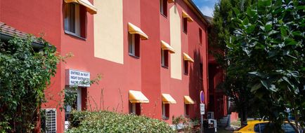 Hotel Balladins Lyon/Villefranche Exterior