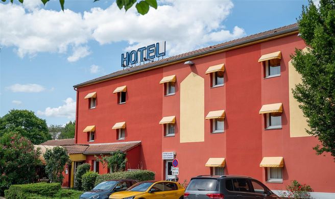 Hotel Balladins Lyon/Villefranche Exterior