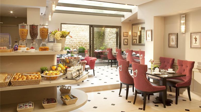 <b>Hotel des Comedies Restaurant</b>. Images powered by <a href="https://iceportal.shijigroup.com/" title="IcePortal" target="_blank">IcePortal</a>.