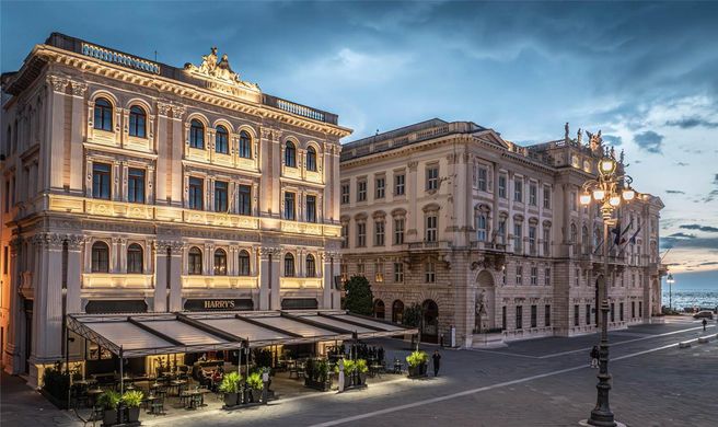 Grand Hotel Duchi d'Aosta Exterior