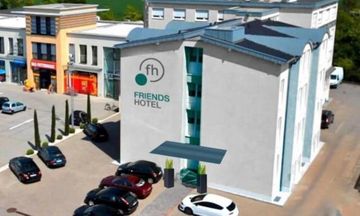 Friends Hotel