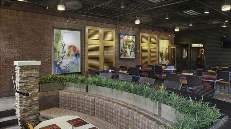 DoubleTree by Hilton Akron Fairlawn Restaurant