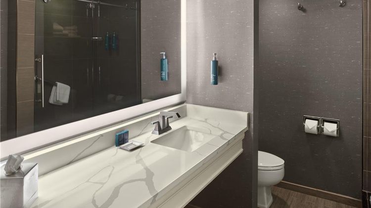 DoubleTree by Hilton Akron Fairlawn Room