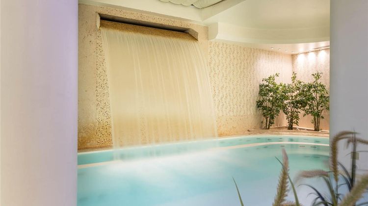 DoubleTree by Hilton Florence Metropole Pool