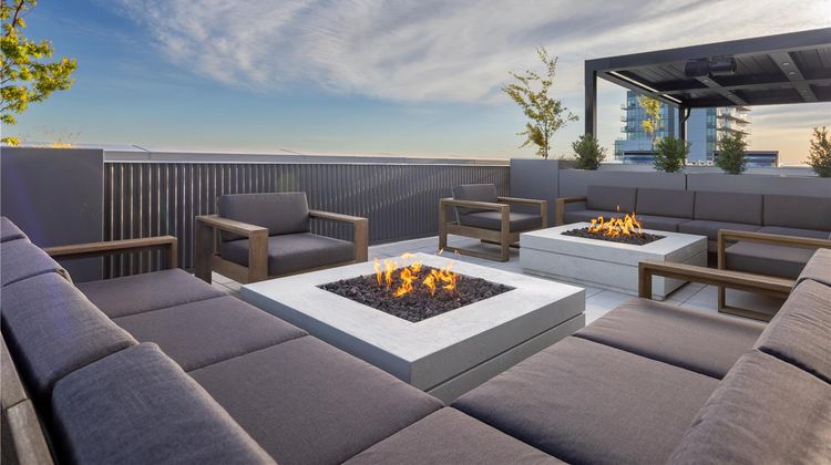 Homewood Suites Surrey Exterior