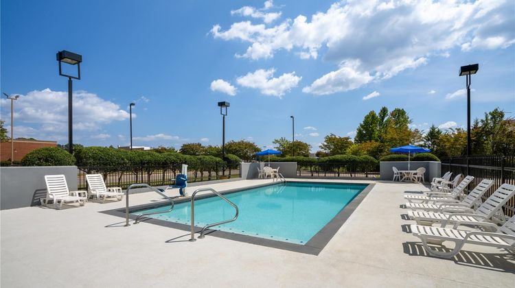 Spark by Hilton Decatur Pool