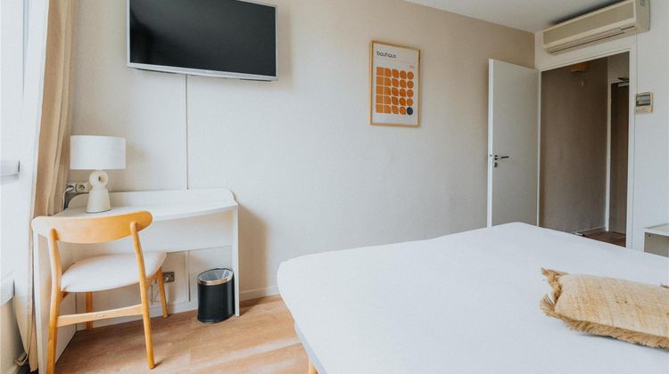 D'Orsay Hotel Room