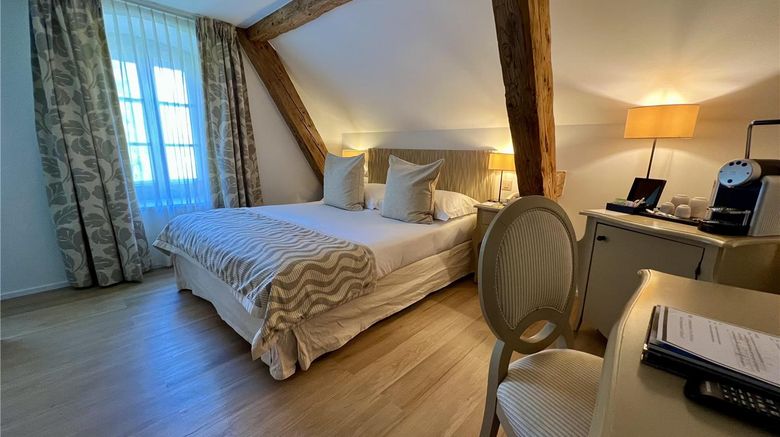 <b>Hostellerie Le Petit Manoir Room</b>. Images powered by <a href="https://iceportal.shijigroup.com/" title="IcePortal" target="_blank">IcePortal</a>.