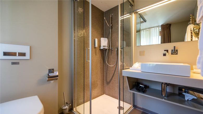 <b>Hostellerie Le Petit Manoir Room</b>. Images powered by <a href="https://iceportal.shijigroup.com/" title="IcePortal" target="_blank">IcePortal</a>.