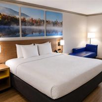 Days Inn by Wyndham Forrest City I-40