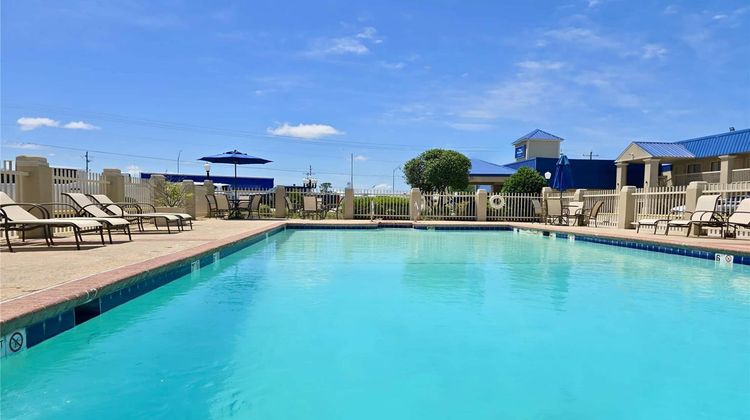 Baymont by Wyndham McAlester Hwy 69 Pool