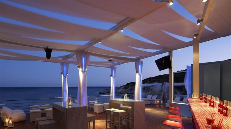<b>Proteas Blu Resort Restaurant</b>. Images powered by <a href="https://iceportal.shijigroup.com/" title="IcePortal" target="_blank">IcePortal</a>.