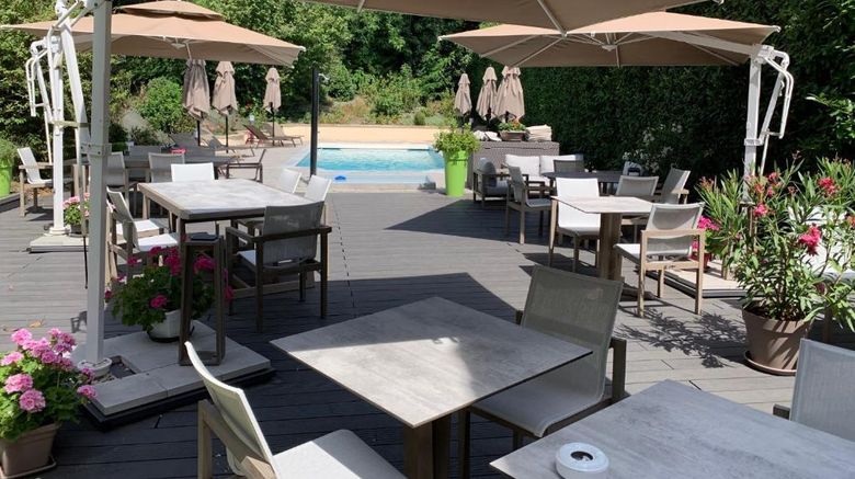 <b>Hotel Le Petit Casset Pool</b>. Images powered by <a href="https://iceportal.shijigroup.com/" title="IcePortal" target="_blank">IcePortal</a>.