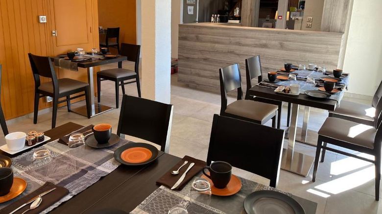 <b>Hotel Le Petit Casset Restaurant</b>. Images powered by <a href="https://iceportal.shijigroup.com/" title="IcePortal" target="_blank">IcePortal</a>.