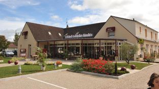L' Escapade Logis Hotel
