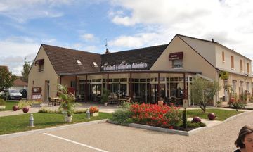 L' Escapade Logis Hotel