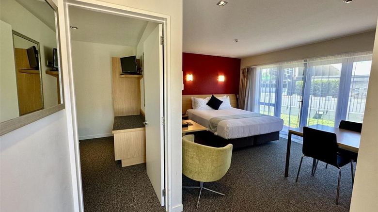 <b>Park View Motor Lodge Suite</b>. Images powered by <a href="https://iceportal.shijigroup.com/" title="IcePortal" target="_blank">IcePortal</a>.