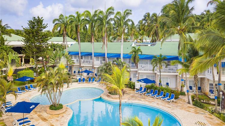 Decameron Marazul Pool