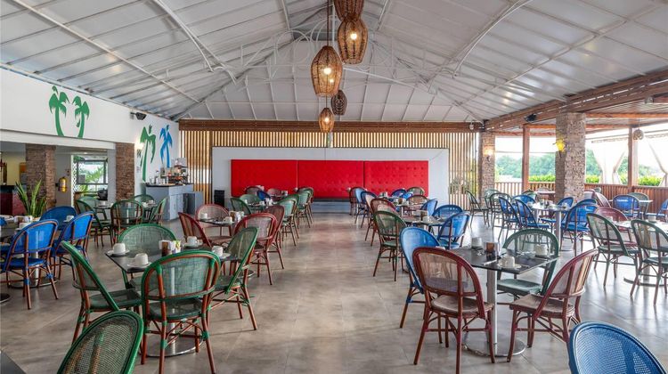 Decameron Marazul Restaurant