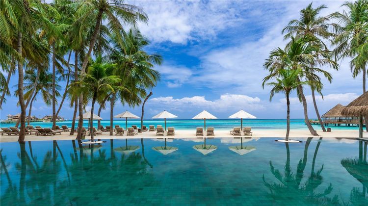 Gili Lankanfushi, Maldives Pool