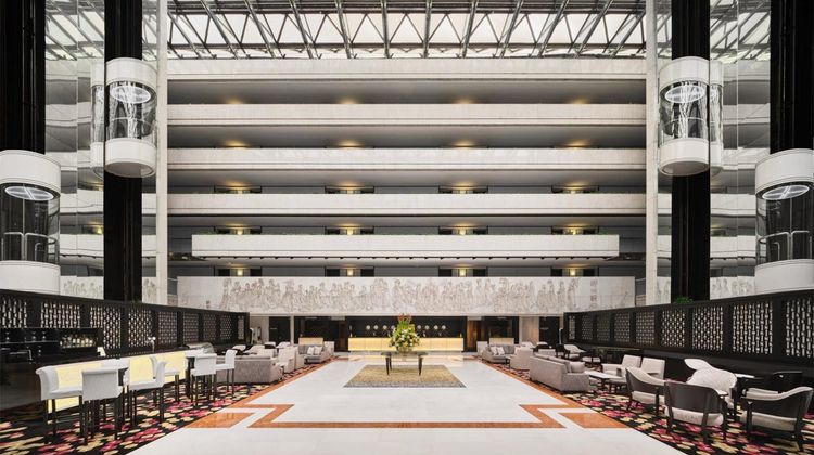 Concorde Hotel Singapore Lobby