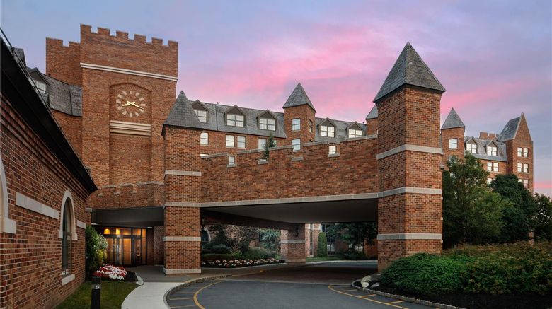 <b>Sheraton Parsippany Hotel Exterior</b>. Images powered by <a href="https://iceportal.shijigroup.com/" title="IcePortal" target="_blank">IcePortal</a>.