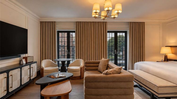 Fairmont Cheshire the Mere Suite