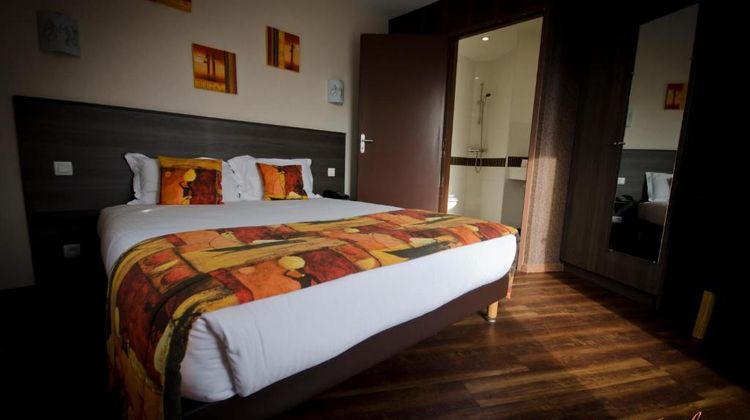 Brit Hotel Azur Hotel Room