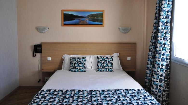 <b>Brit Hotel Azur Hotel Room</b>. Images powered by <a href="https://iceportal.shijigroup.com/" title="IcePortal" target="_blank">IcePortal</a>.