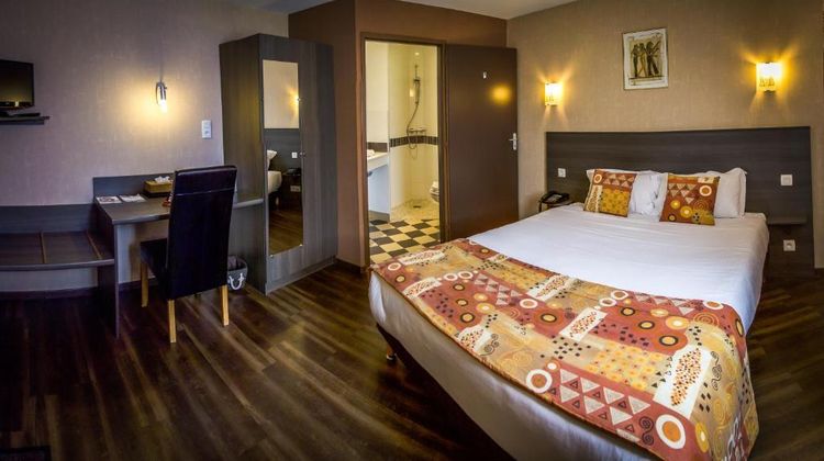 Brit Hotel Azur Hotel Room