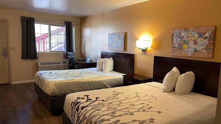 Black Canyon Motel Suite