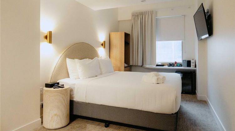 The Merchant Hotel Room