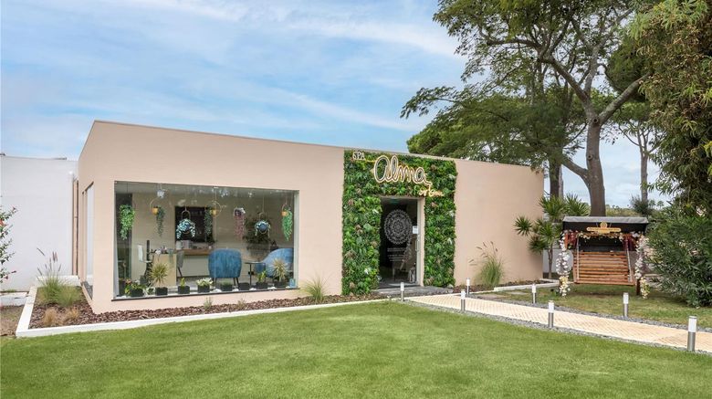<b>Diamond Villas at Vilar Do Golf Recreation</b>. Images powered by <a href="https://iceportal.shijigroup.com/" title="IcePortal" target="_blank">IcePortal</a>.