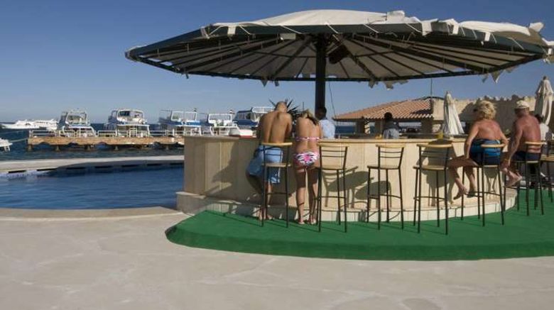 <b>Lotus Bay Beach Resort & Gardens Pool</b>. Images powered by <a href="https://iceportal.shijigroup.com/" title="IcePortal" target="_blank">IcePortal</a>.
