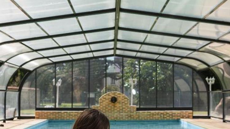 Chateau de la Richerie Pool