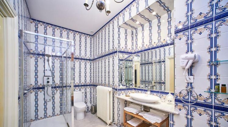 Chateau de la Richerie Room