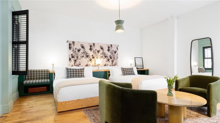 Hotel Grand Stark Room