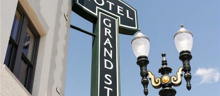 Hotel Grand Stark Exterior