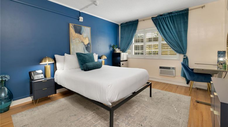 <b>Magic Castle Hotel Room</b>. Images powered by <a href="https://iceportal.shijigroup.com/" title="IcePortal" target="_blank">IcePortal</a>.