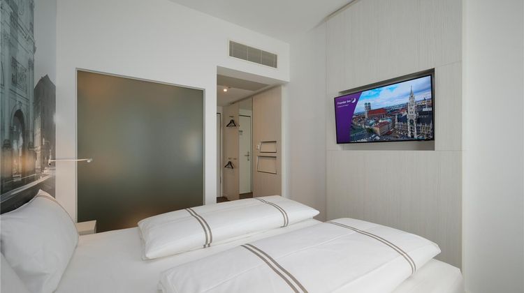 Premier Inn Munich City West Room