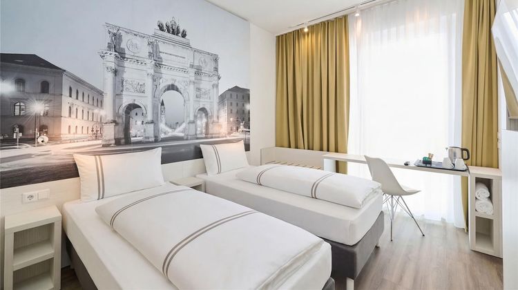 Premier Inn Munich City West Room